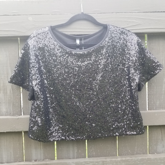 Victoria Sport Sequin Cropped Blouse/Top Size - Picture 6 of 11